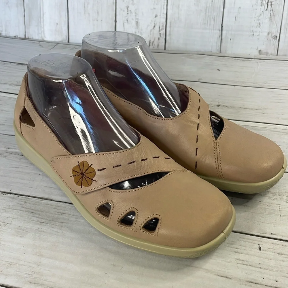 Hotter Made in England Bliss Mary Jane Tan Leather Comfort Shoes